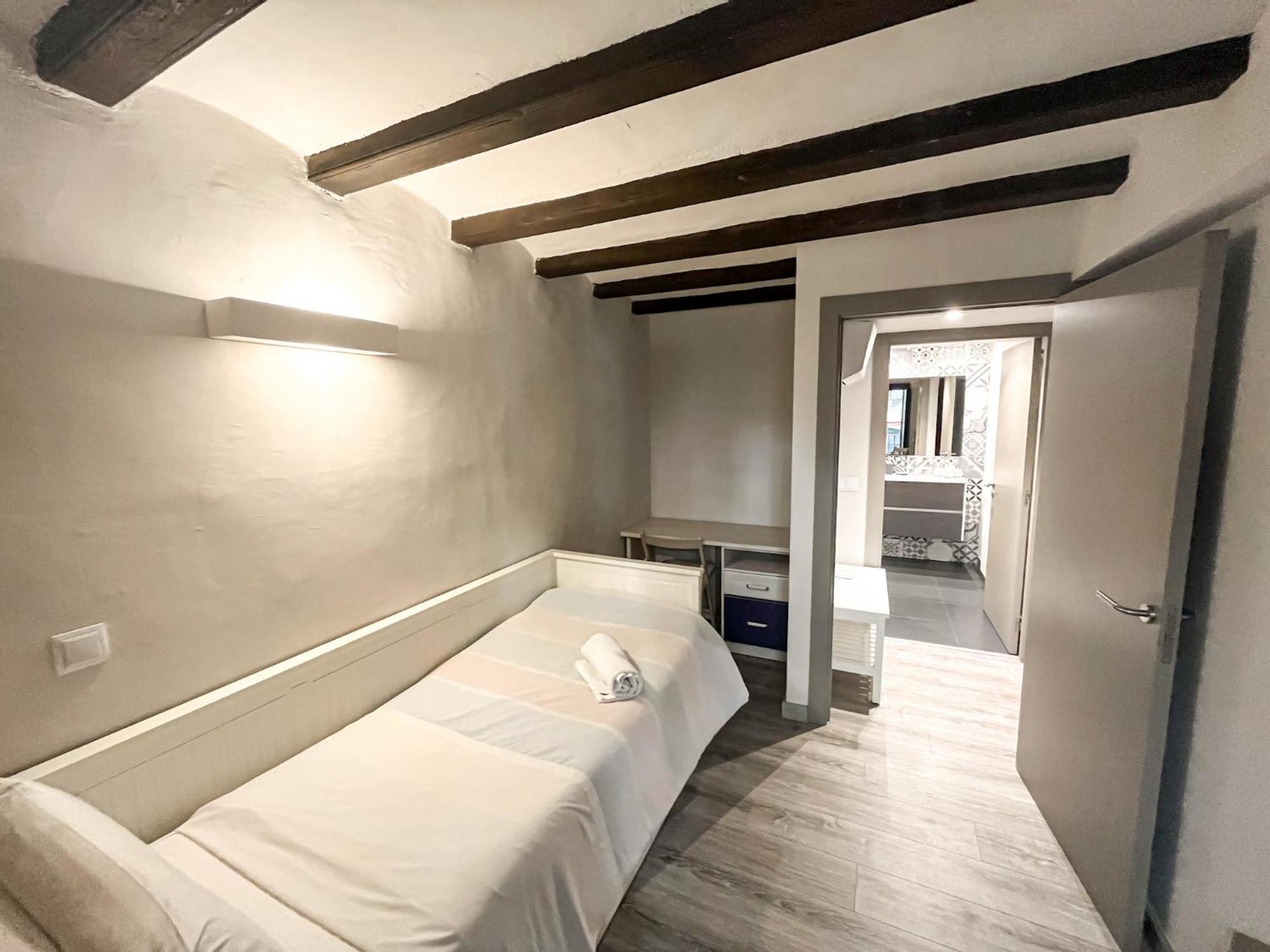 Apartament Old Town Duplex With Character Girona Zewnętrze zdjęcie